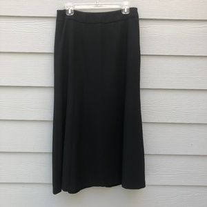 Valerie Stevens Full Wool Black Skirt 8 Petite
